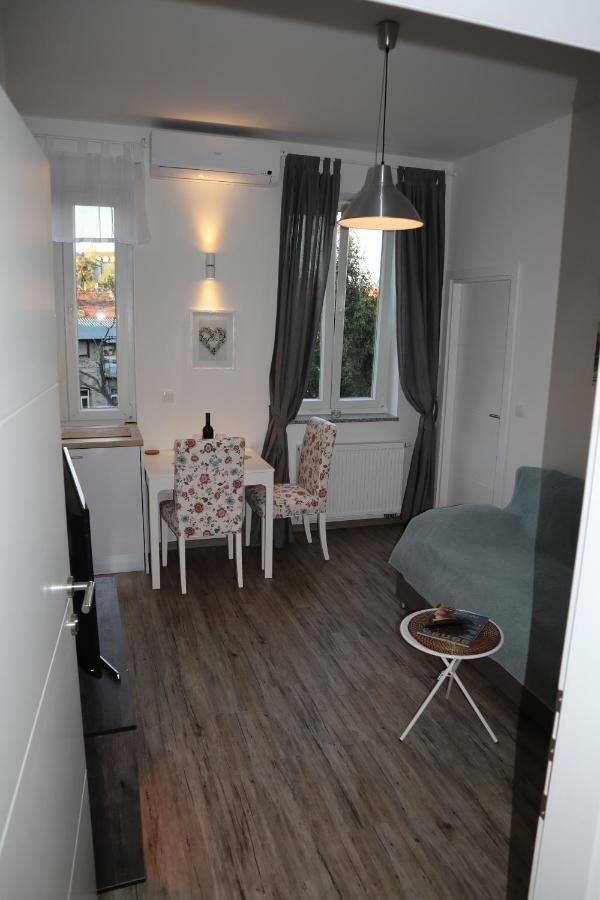 The Luxury Marija Apartment Zagreb Extérieur photo